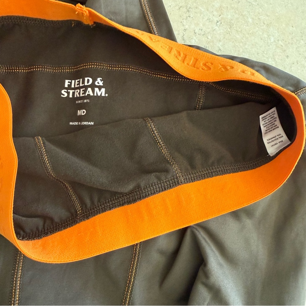 Field & Stream base layer set - Picture 6 of 7